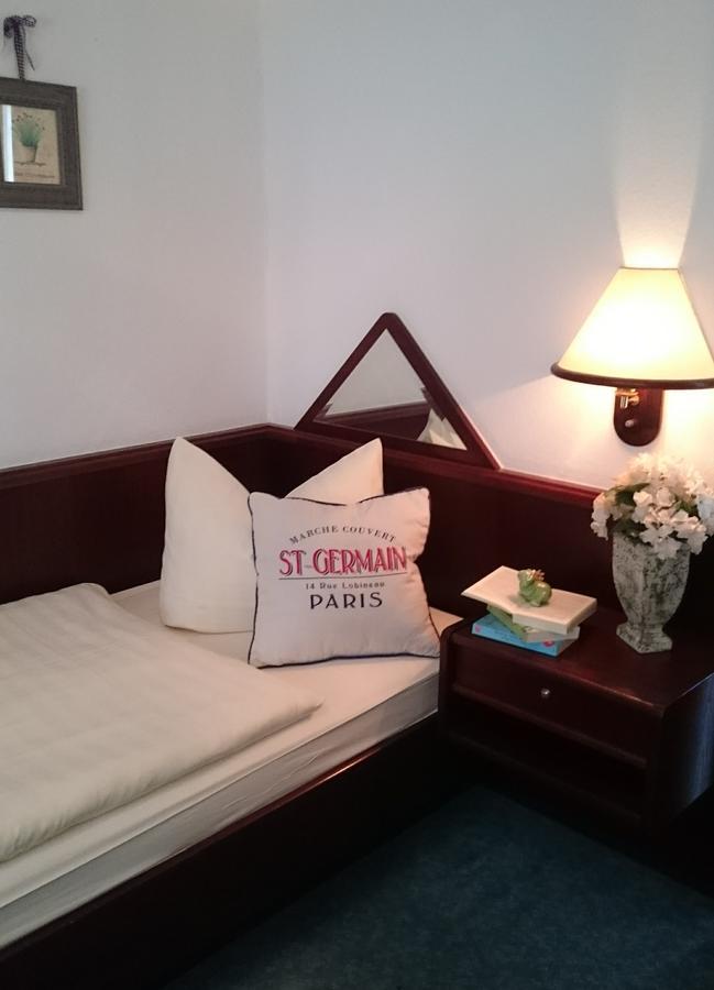 Hotel Froschkoenig Battenhausen Εξωτερικό φωτογραφία